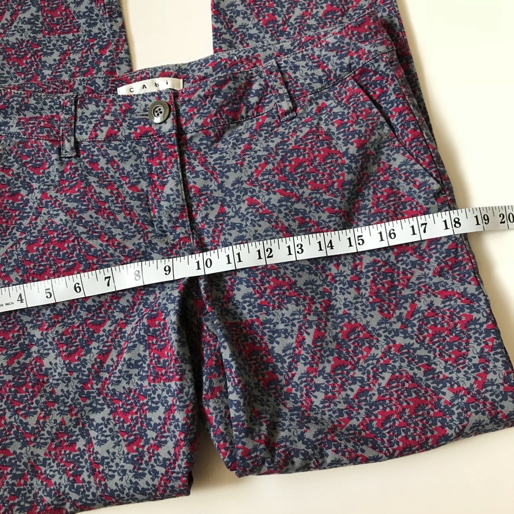 Cabi Palm Beach Print Ankle Crop Pants - Picture 5 of 7